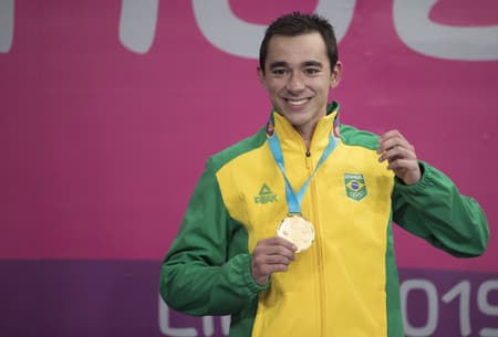 Hugo Calderano é ouro no pan