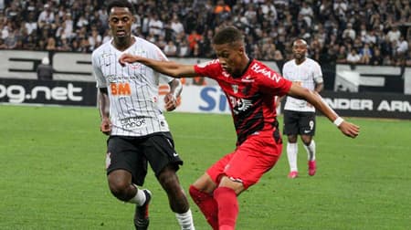 Corinthians x Athletico-PR - Rene Jr