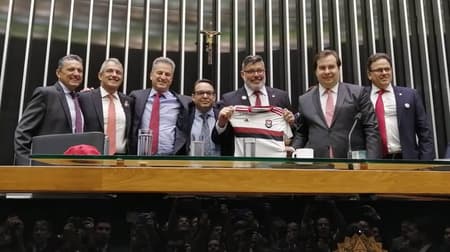 Flamengo é homenageado na Câmara dos Deputados