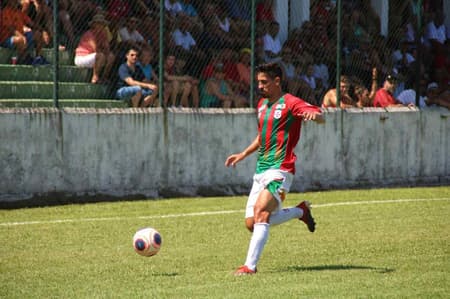 Léo Costa - Portuguesa Santista