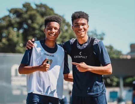 Gustavo e João Assunção - Famalicão