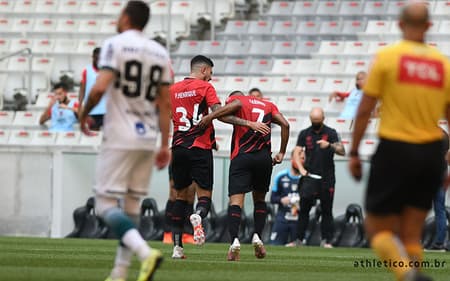 Athletico-PR x Coritiba - Comemoração