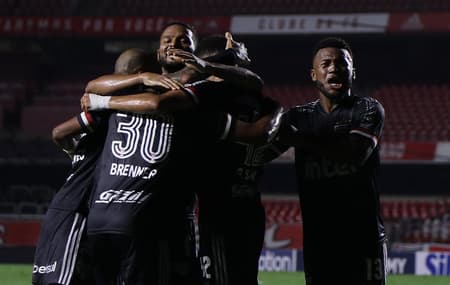 Atual São Paulo é uma mescla de nomes experientes e com os jovens revelados na base do clube