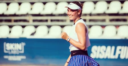 Donna Vekic em ação no WTA de Palermo