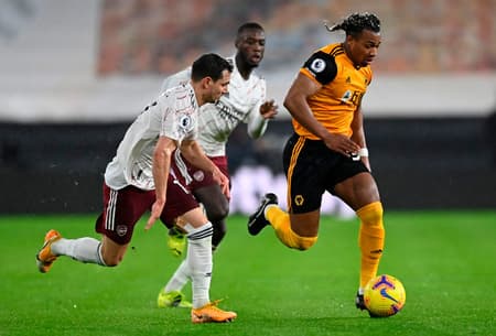 Wolverhampton x Arsenal