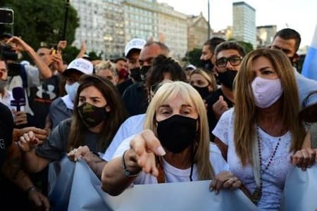 Marcha por esclarecimentos sobre a morte de Maradona em Buenos Aires