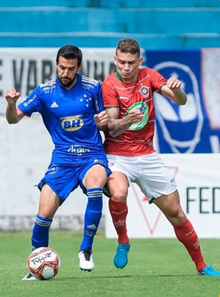 O Cruzeiro apresentou leve melhora e conseguiu vencer após duas rodadas