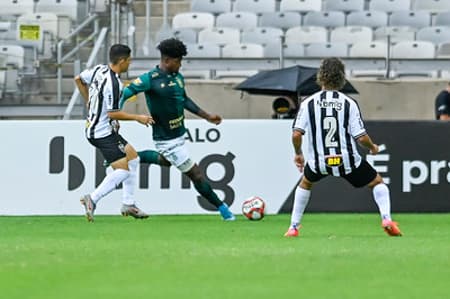 O alvinegro foi mais eficiente no duelo contra o Coelho