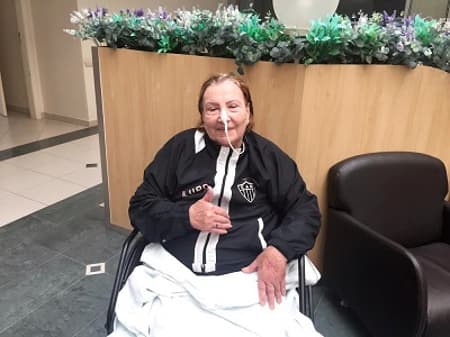 Dona Nilde superou o coronavírus com vários tratamentos que, no fim trouxeram a cura para ela