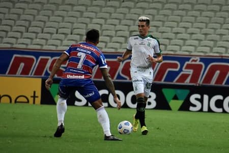 O Fortaleza foi superior o jogo todo e conseguiu mais três pontos para ficar "colado" no G4