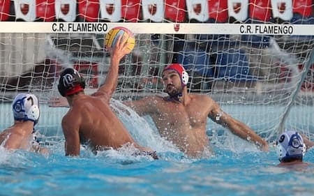Flamengo X Pinheiros no Troféu Brasil de polo aquático (Foto: Luiza Moraes)