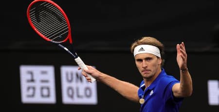 Alexander Zverev vibra após pontaço pela Laver Cup
