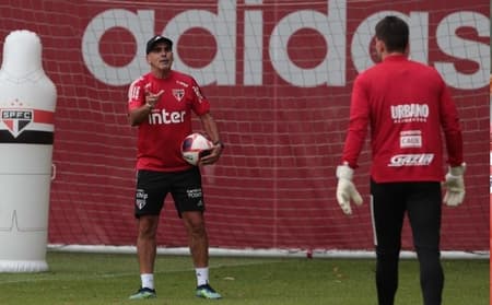 Gustavo Nepote foi preparador de goleiros de Hernán Crespo no São Paulo