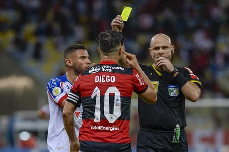 Vinícius Gonçalves e Diego - Flamengo x Bahia