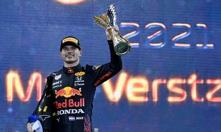 Max Verstappen campeão