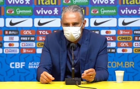 Tite - coletiva Brasil x Paraguai