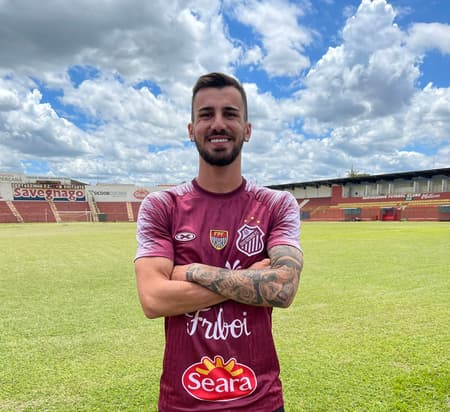 Vitor Manarim projeta jogo contra o São Bernardo