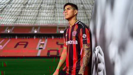 Piero Hincapié - Bayer Leverkusen