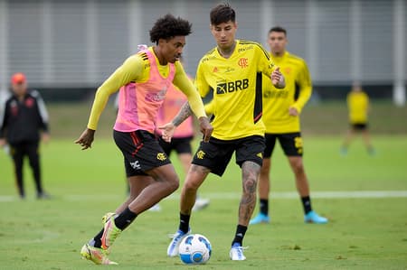 Vitinho e Pulgar - Flamengo
