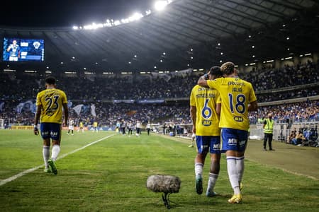Cruzeiro - acesso contra o Vasco