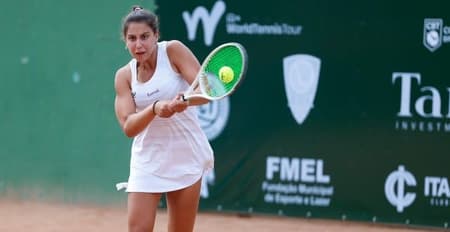 Maria Luisa Oliveira vence na estreia