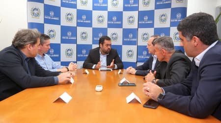 Vasco se reúne com o governador do Rio