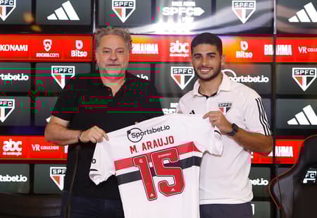Julio Casares e Michel Araujo