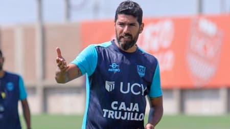 Sebastian Abreu - Cesar Vallejo
