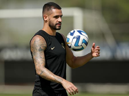 Renato Augusto pode ficar fora do Dérbi deste fim de semana