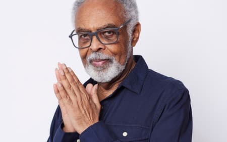 Gilberto-Gil-Instagram-aspect-ratio-512-320