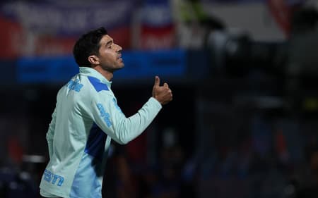 abel_ferreira2_cerro_porteno_palmeiras_libertadores_2023-aspect-ratio-512-320