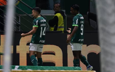 artur_endrick_palmeiras_bragantino_brasileirao_2023-aspect-ratio-512-320