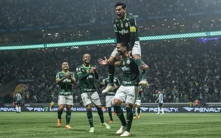 comemoracao2_palmeiras_gremio_brasileirao_2023-aspect-ratio-512-320