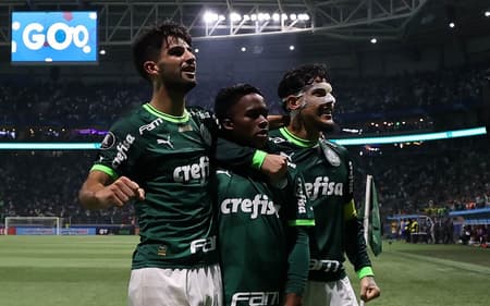 comemoracao_palmeiras_barcelona_libertadores_2023-aspect-ratio-512-320