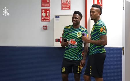 vini_jr_bastidores_selecao_amistoso_guine-aspect-ratio-512-320