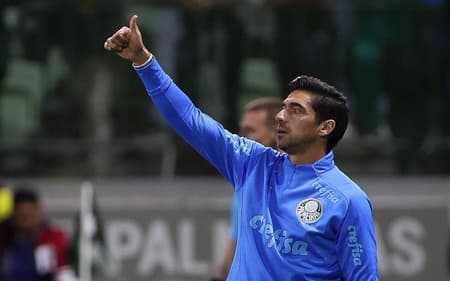 abel_ferreira2_palmeiras_fortaleza_copa_do_brasil-aspect-ratio-512-320