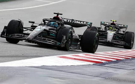 00_Lewis_Hamilton_George_Russell_Mercedes-AMG_F1_Austria-text-aspect-ratio-512-320