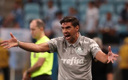 abel_ferreira_gremio_palmeiras_2023-aspect-ratio-512-320