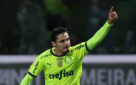 veiga2_palmeiras_vasco_brasileirao_2023-aspect-ratio-512-320