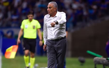 Cruzeiro-x-Flamengo-Campeonato-Brasileiro-Estadio-do-Mineirao-19-10-2023-MarceloCortes_NWS5811&#8211;scaled-aspect-ratio-512-320