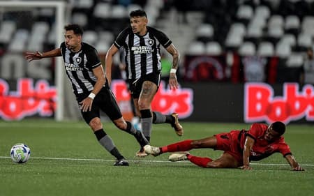 botafogo_athletico_copa_do_brasil-aspect-ratio-512-320