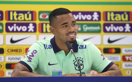 gabriel_jesus_coletiva_selecao_cuiaba-aspect-ratio-512-320