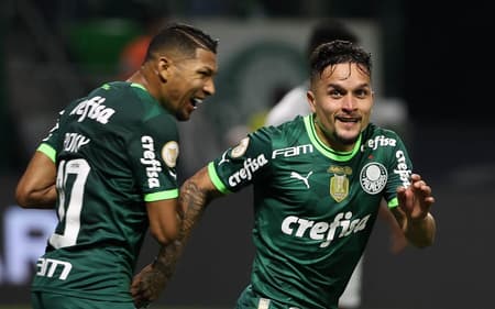 rony_artur_palmeiras_coritiba_brasileirao_2023-aspect-ratio-512-320