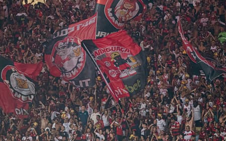 FlamengoxGremio_CampeonatoBrasileiro_Maracana_11-06-2023_Foto-PaulaReisPSR_4933-scaled-aspect-ratio-512-320