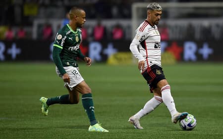 Palmeiras-x-Flamengo-Campeonato-Brasileiro-Allianz-Parque-08-07-2023-MarceloCortes_NWS5828-scaled-aspect-ratio-512-320