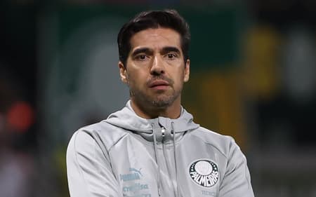 abel_ferreira3_palmeiras_cruzeiro_brasileirao_2023-aspect-ratio-512-320