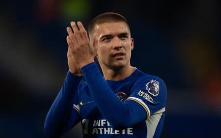 chelsea-jogador-aspect-ratio-512-320