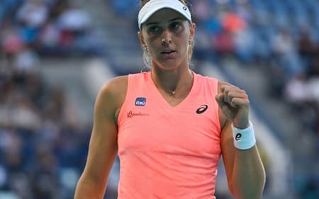 AFP__20240209__34HZ7BZ__v1__HighRes__TennisUaeWta-scaled-aspect-ratio-512-320
