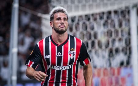 Calleri-Corinthians-Sao-Paulo-Paulistao-aspect-ratio-512-320