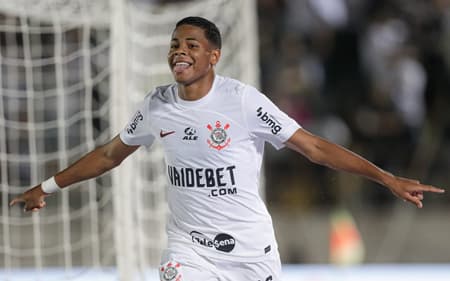 Wesley-Cianorte-Corinthians-scaled-aspect-ratio-512-320